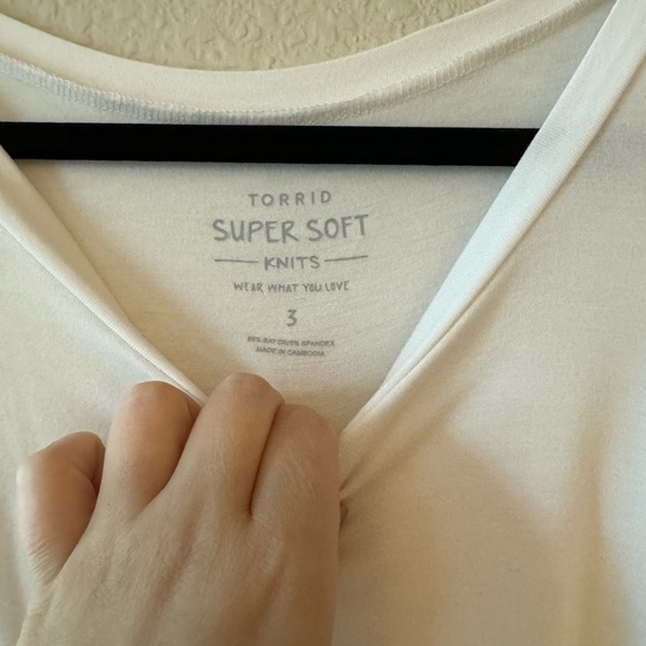 Torrid favorite tunic super soft crew neck. Size 3x - Picture 6 of 9